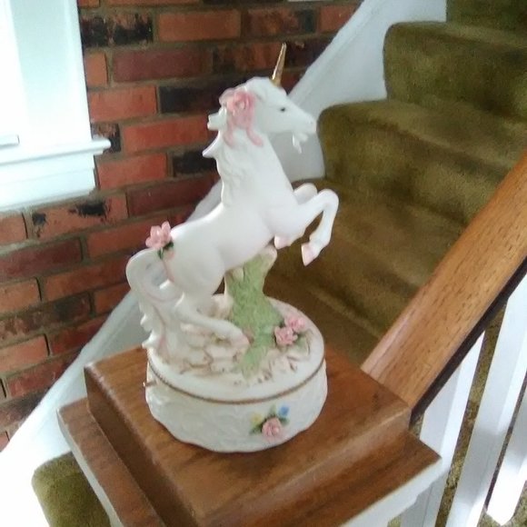 Lefton Accents Unicorn Musical Figurine Poshmark